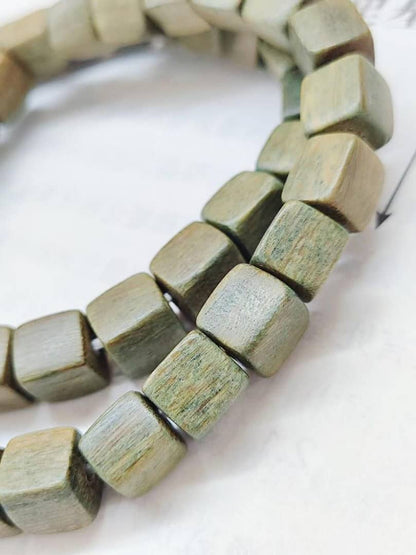 Green Sandalwood Double-Wrap Bracelet