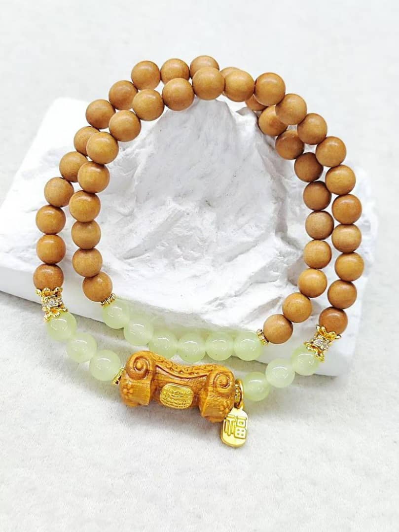 Sandalwood Ruyi Bracelet