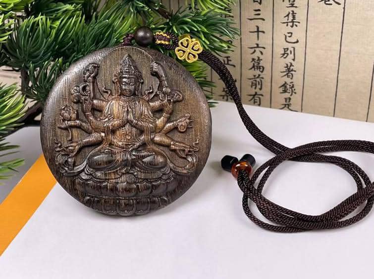 Thousand-Armed Guanyin Agarwood